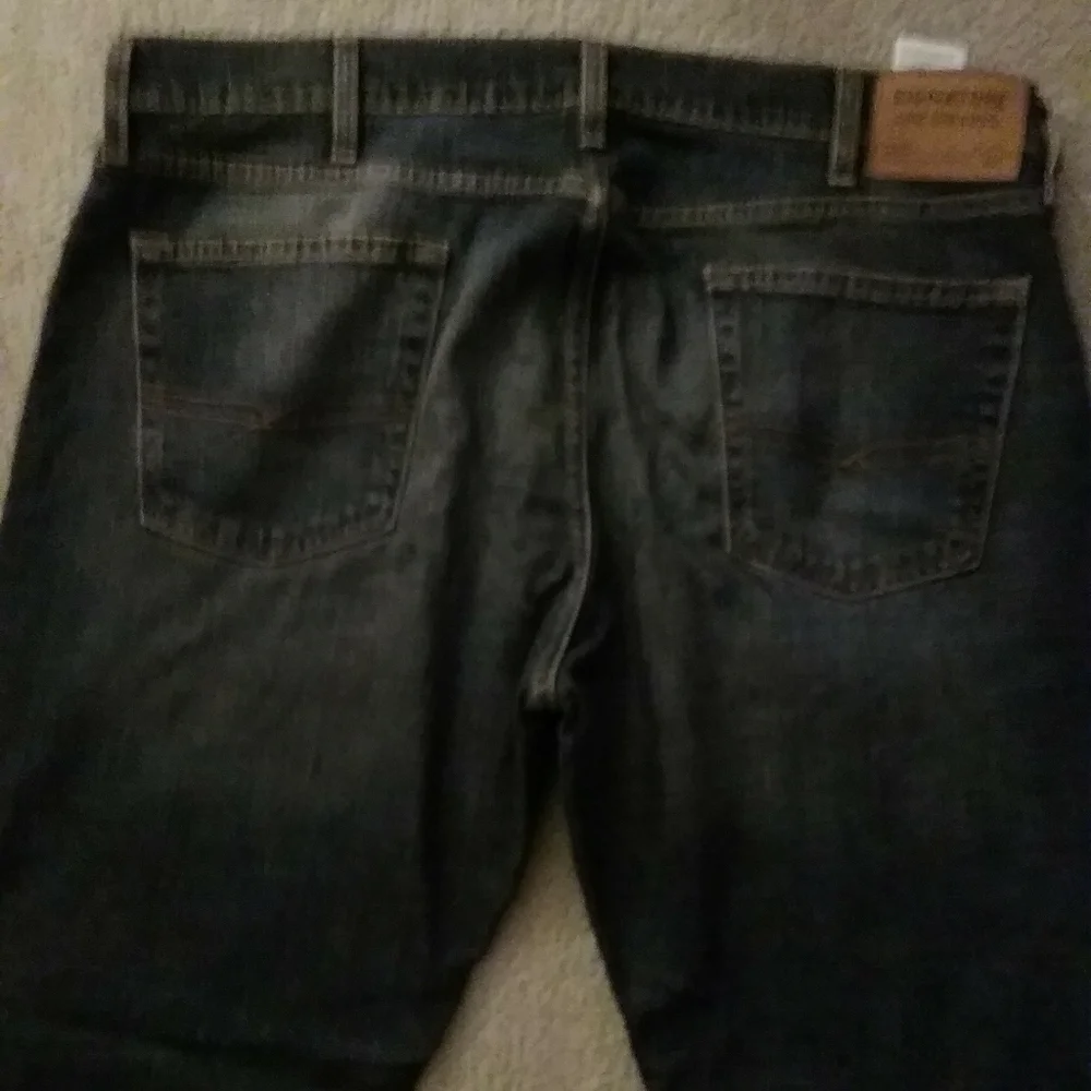Levi's men's blue jean size W40 / L32